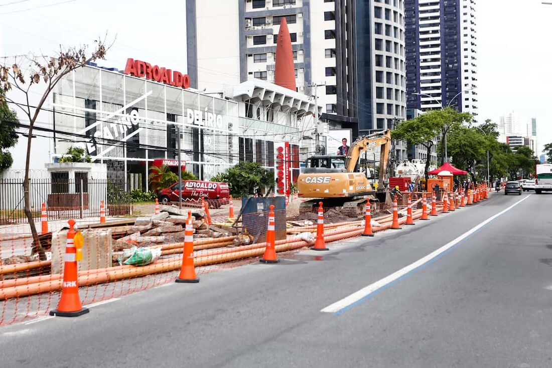 Compesa consegue terminar obra na Av. Domingos Ferreira antes do prazo 