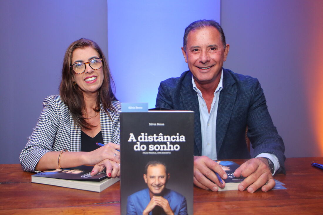 Lançamento da biografia do CEO da MV, Paulo Magnus, é prestigiada