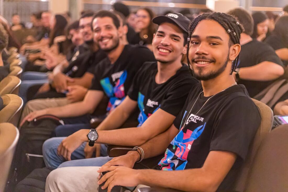 Embarque Digital ofertas 250 vagas em cursos tecnólogos