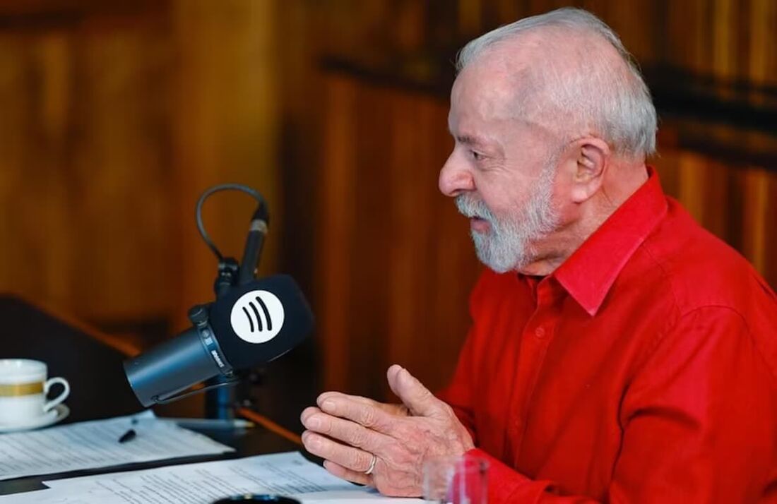 Lula concede entrevista ao podcast 'Mano a Mano' 