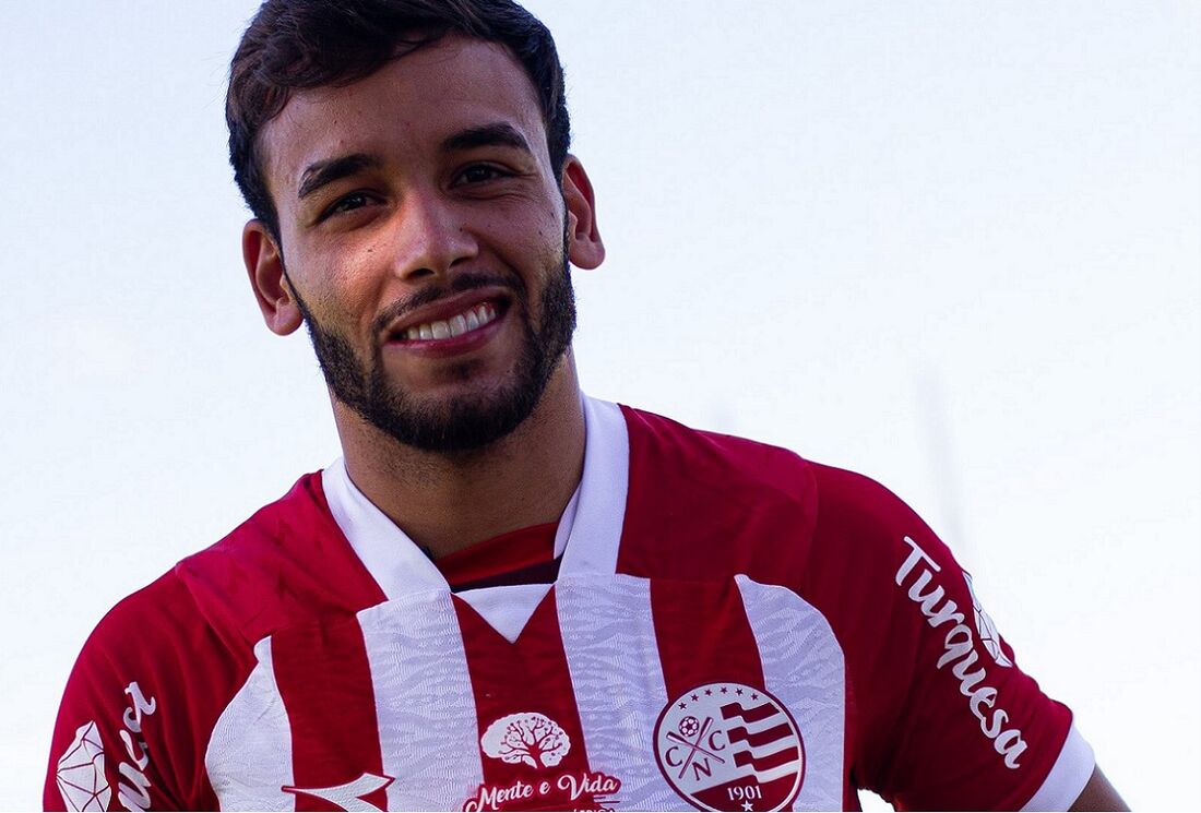 Raimar, lateral-esquerdo do Náutico