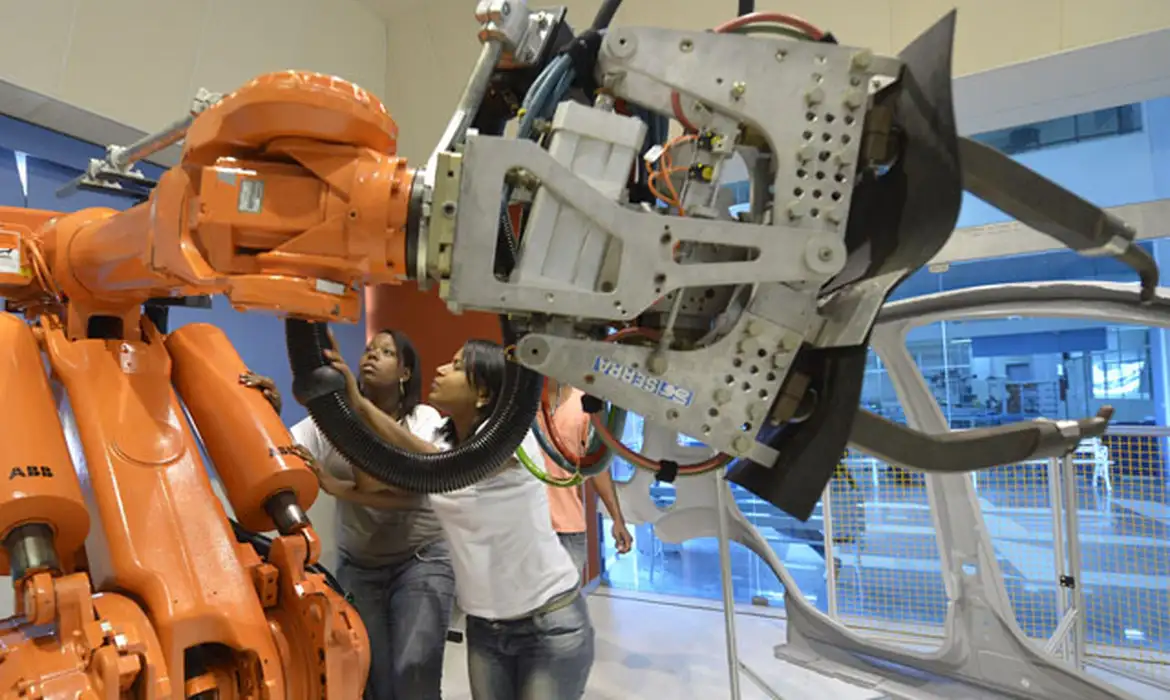 Programa de qualificação 'Raízes'