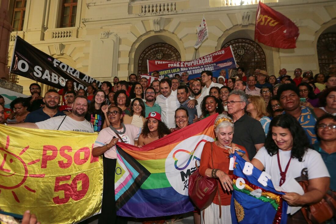 A Caravana Nacional Glauber Fica! na Faculdade de direito do Recife