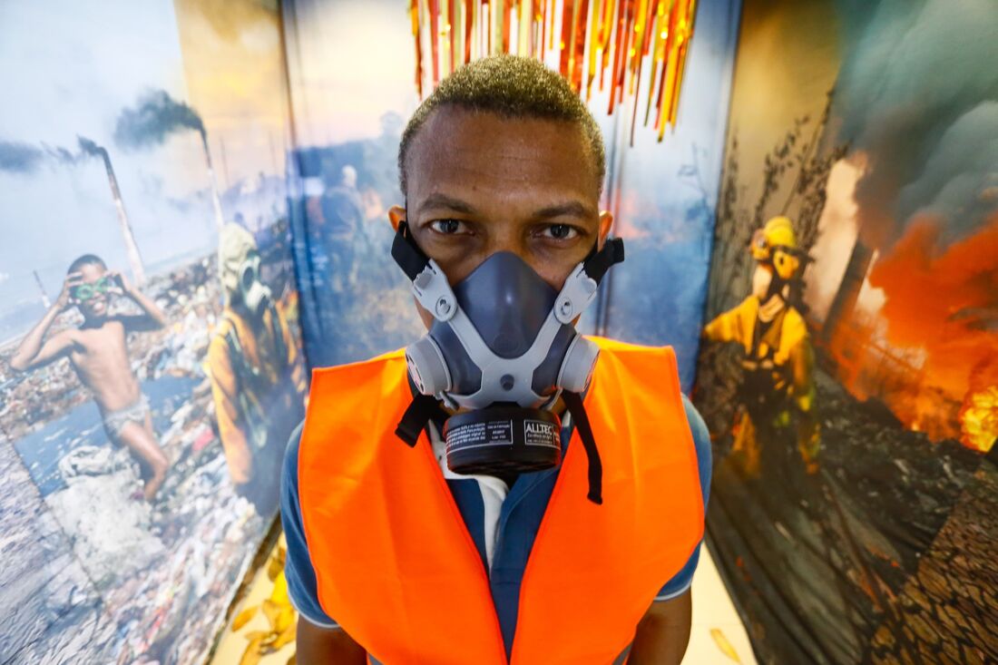 A instalação contará com três espaços que abordam diferentes problemáticas dentro da crise climática