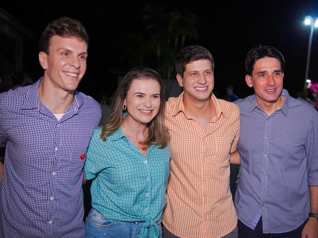 João Campos em Petrolina com aliados