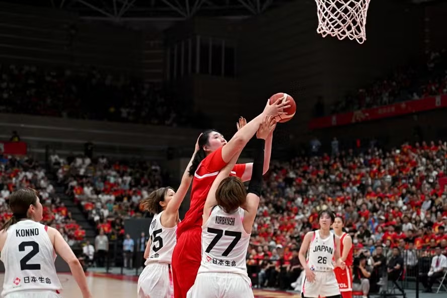 Zhang Ziyu em amistoso China x Japão