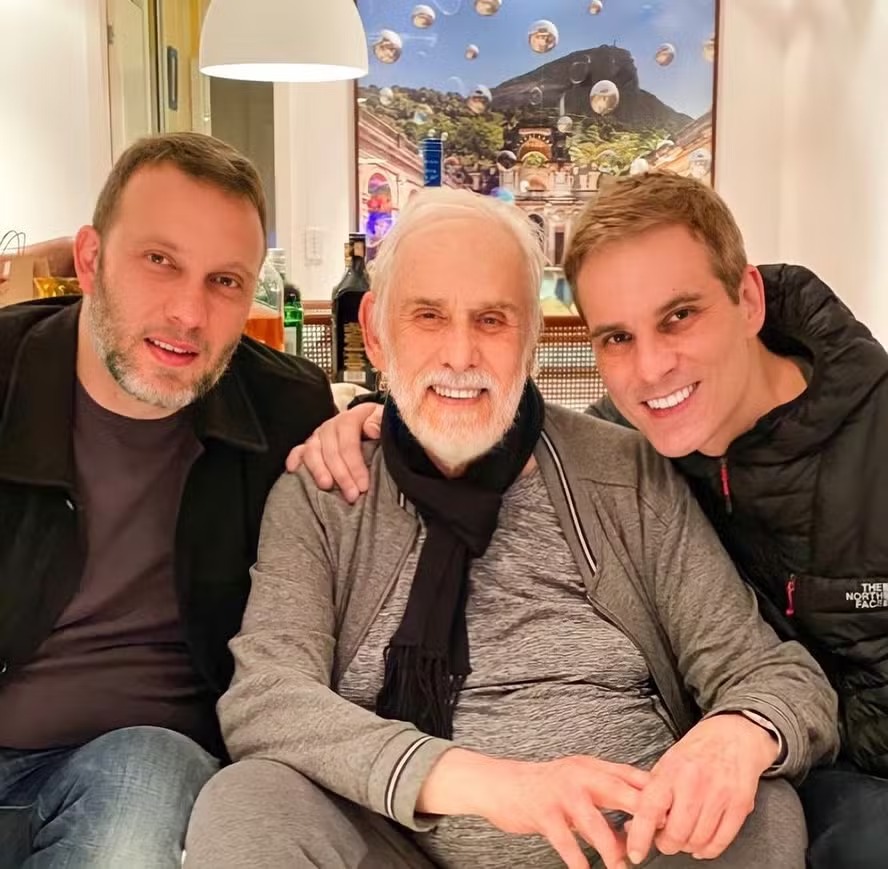 Francisco Cuoco e os filhos Diogo e Rodrigo 