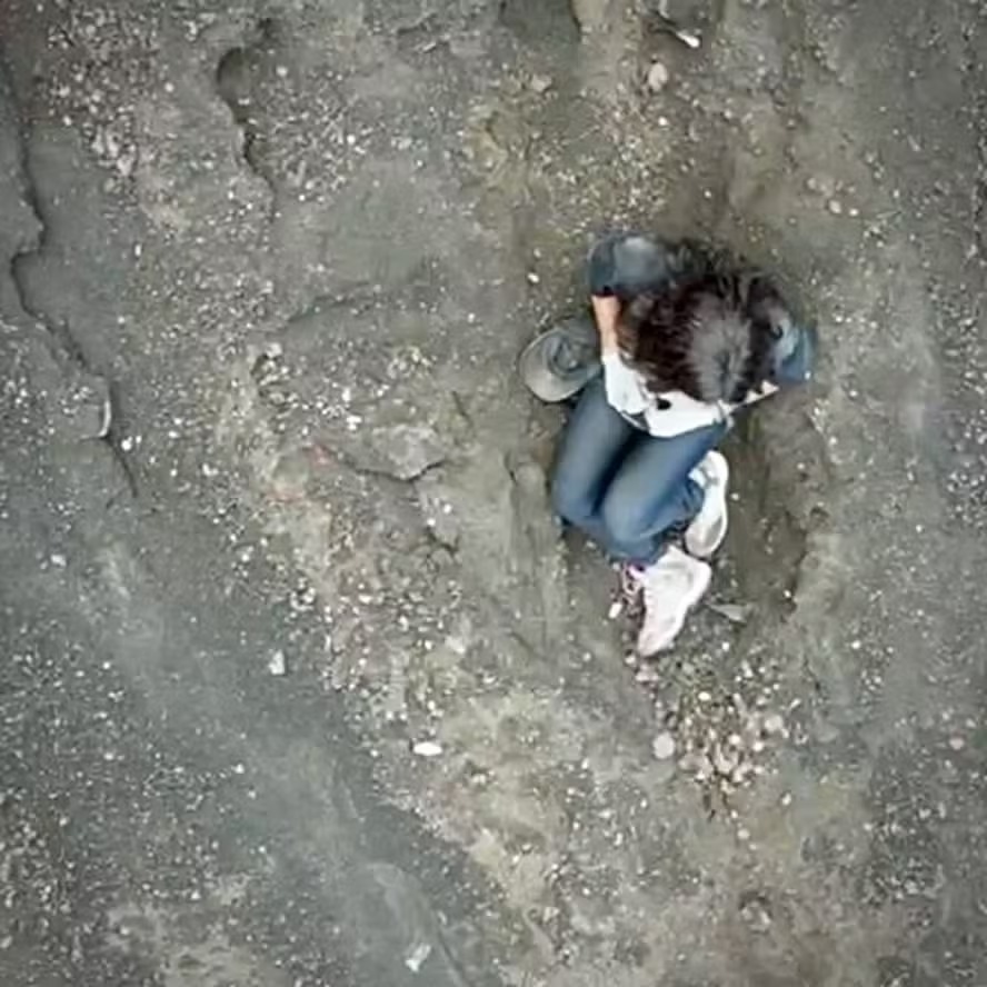 Juliana Marins aguardando resgate na Indonésia