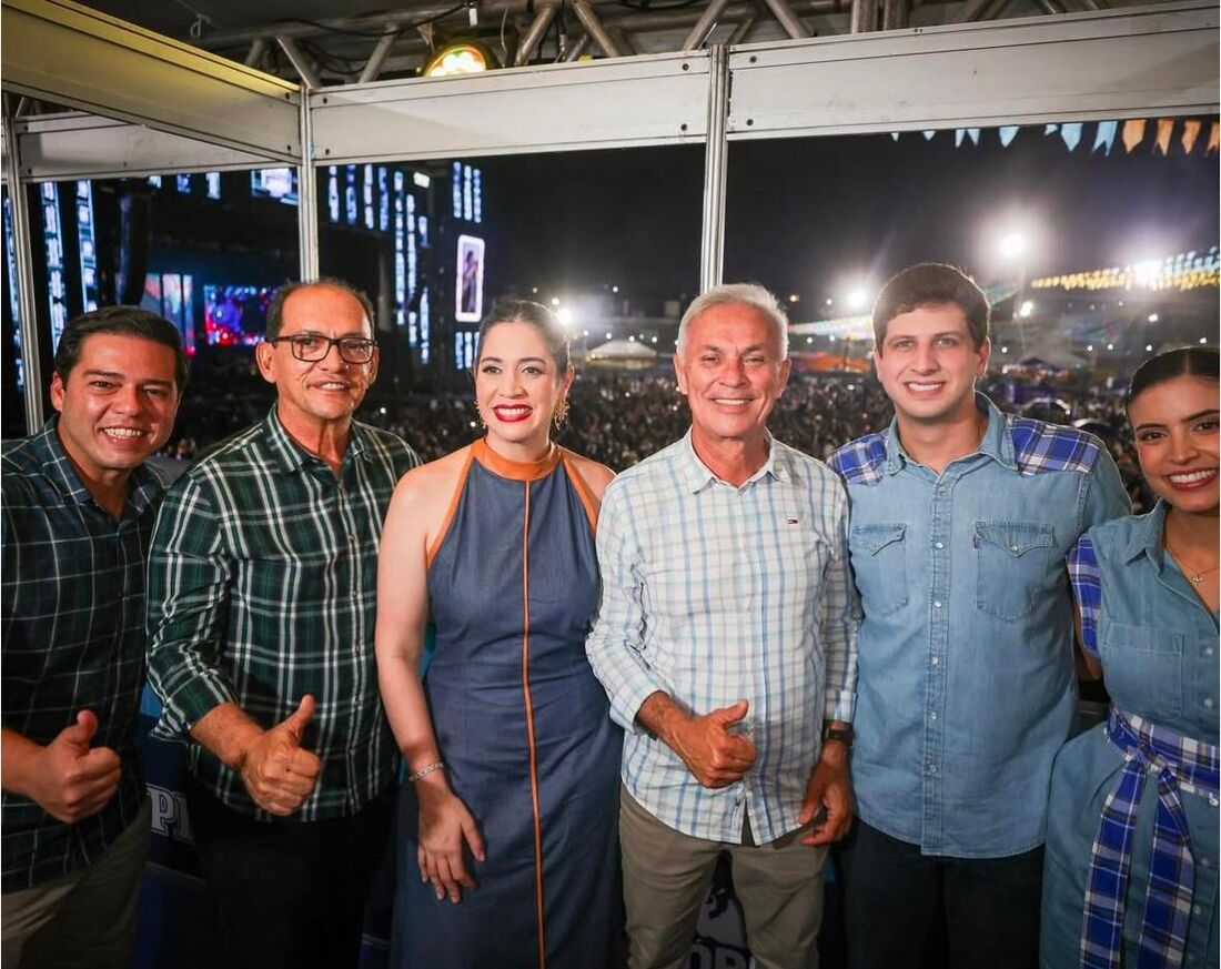 João Campos prestigia São João de Vitória de Santo Antão na Zona da Mata