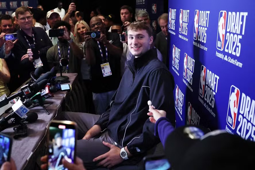 Cooper Flagg foi a escolha número 1, pelo Dallas Mavericks, no Draft 2025 da NBA 