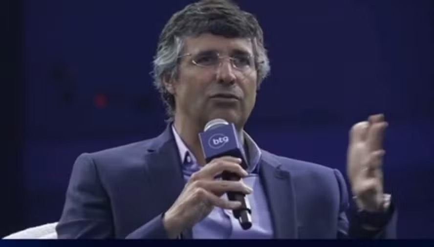 André Esteves, do BTG Pactual: 'mesmo Congresso que aprovou as reformas vai fazer o ajuste fiscal necessário'