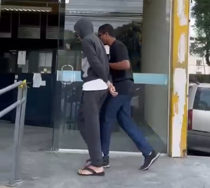 Adolescente vai responder por triplo homicídio e ocultação de cadáver