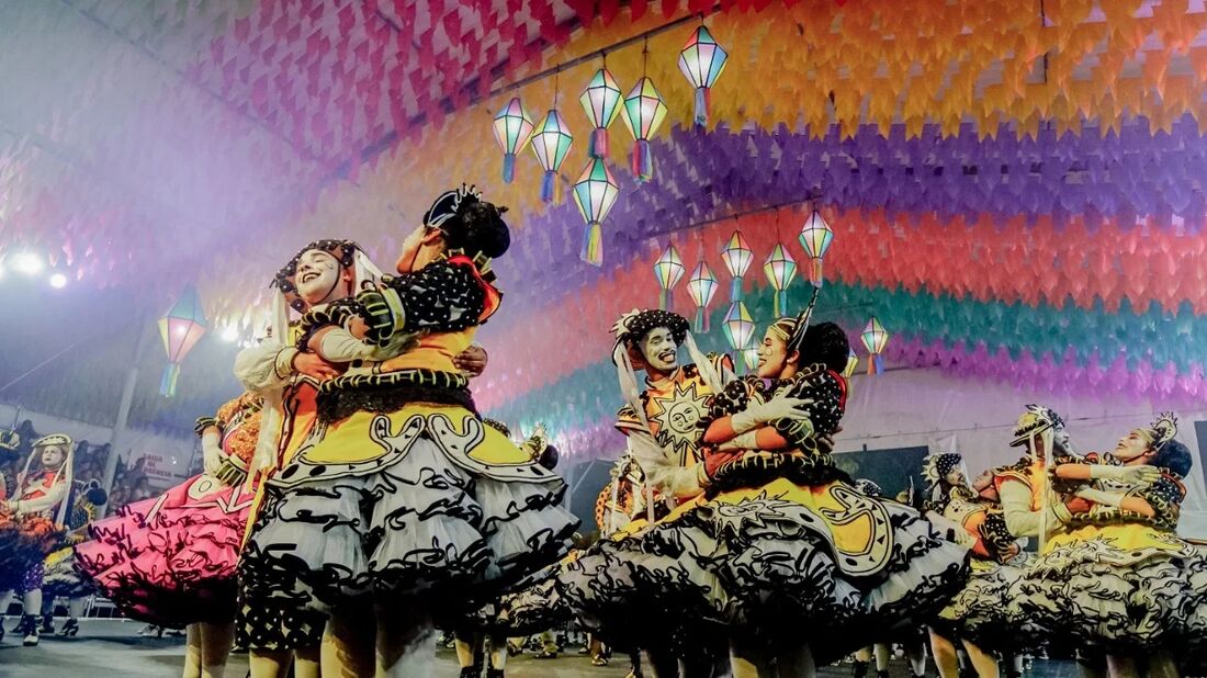Festival de Quadrilhas Juninas celebra a tradição popular em Igarassu, na Região Metropolitana do Recife