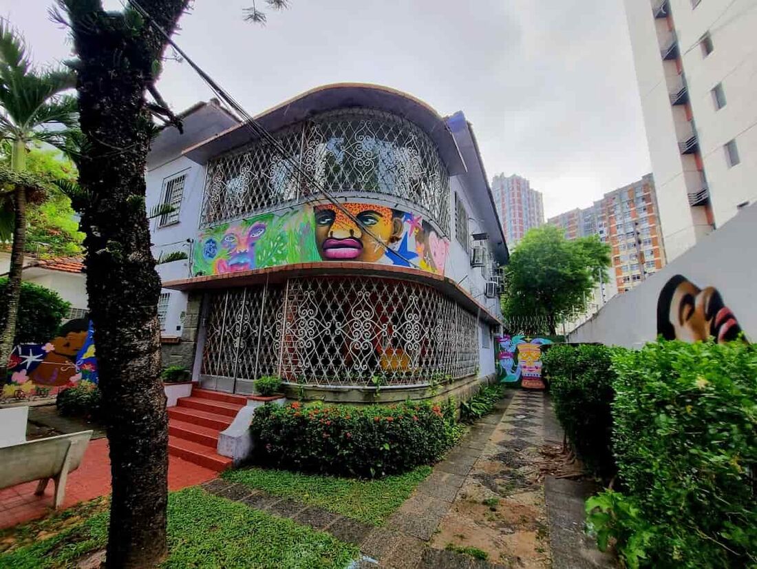 ONG Gestos completa 10 anos oferecendo serviços gratuitos, relacionados à saúde sexual, para jovens