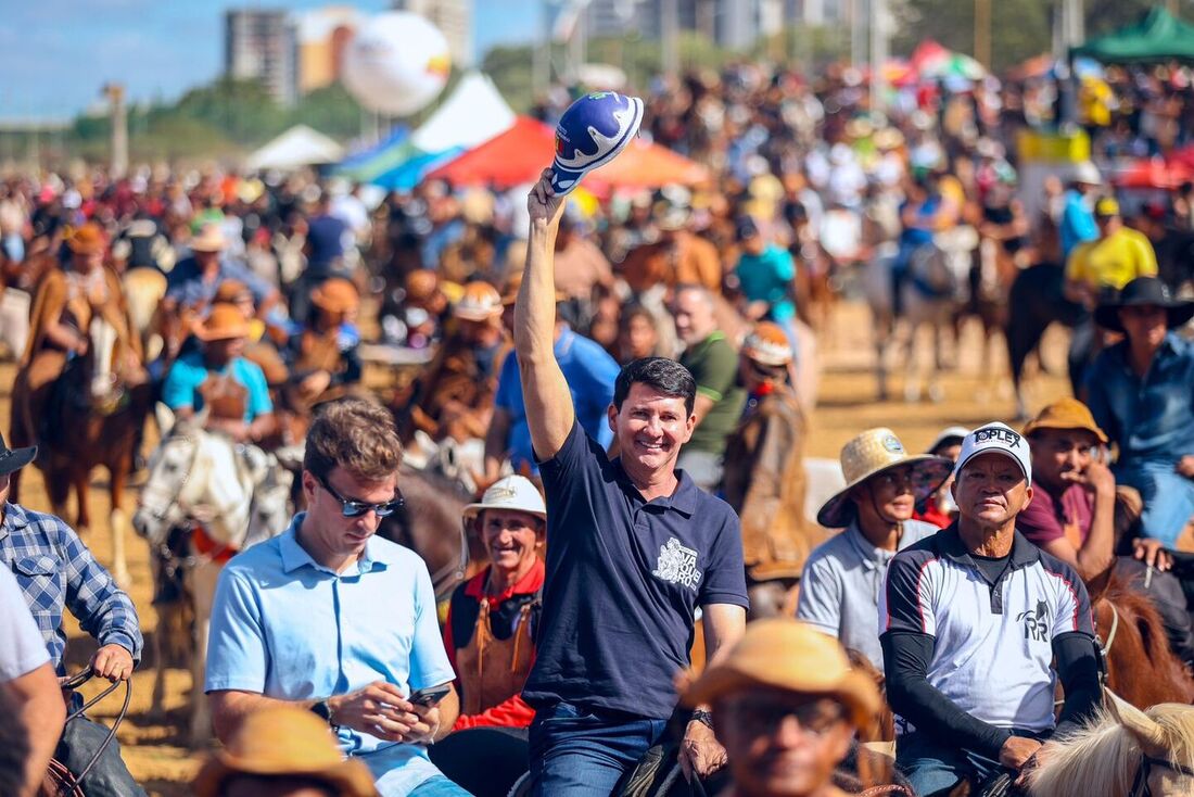 Missa do Vaqueiro encerra São João de Petrolina com bênçãos e devoção à cultura sertaneja
