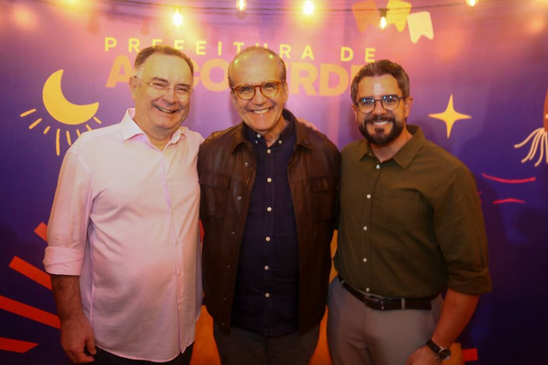 Dueire participa do encerramento do São João de Arcoverde e reforça compromisso com o município