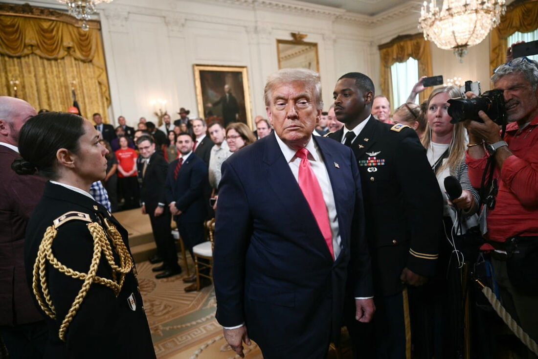 O presidente dos EUA, Donald Trump, fez seu discurso final na Casa Branca para seu enorme pacote de redução de impostos e cortes de gastos