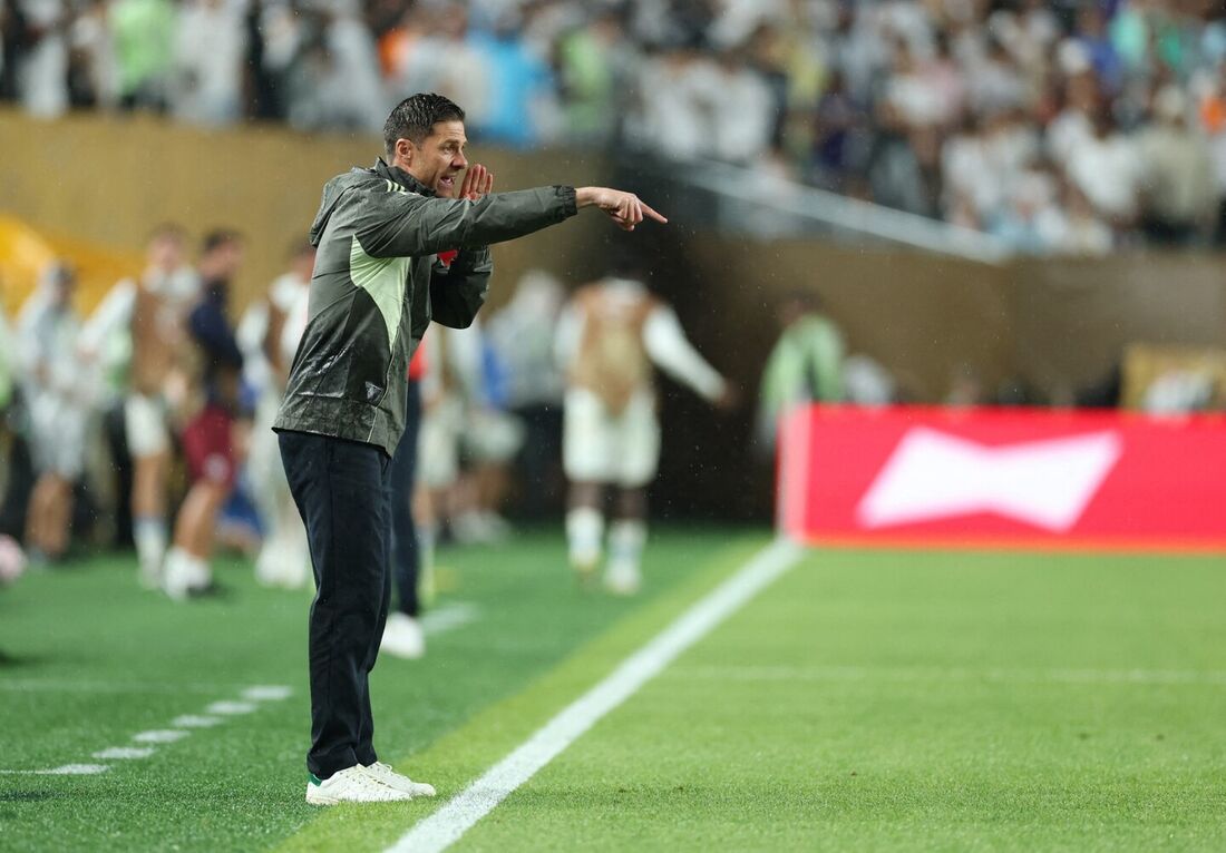 Xabi Alonso está fazendo a sua estreia como técnico no Real Madrid durante a Copa do Mundo de Clubes