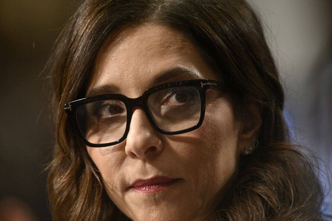 Linda Yaccarino renunciou ao cargo de CEO da plataforma X