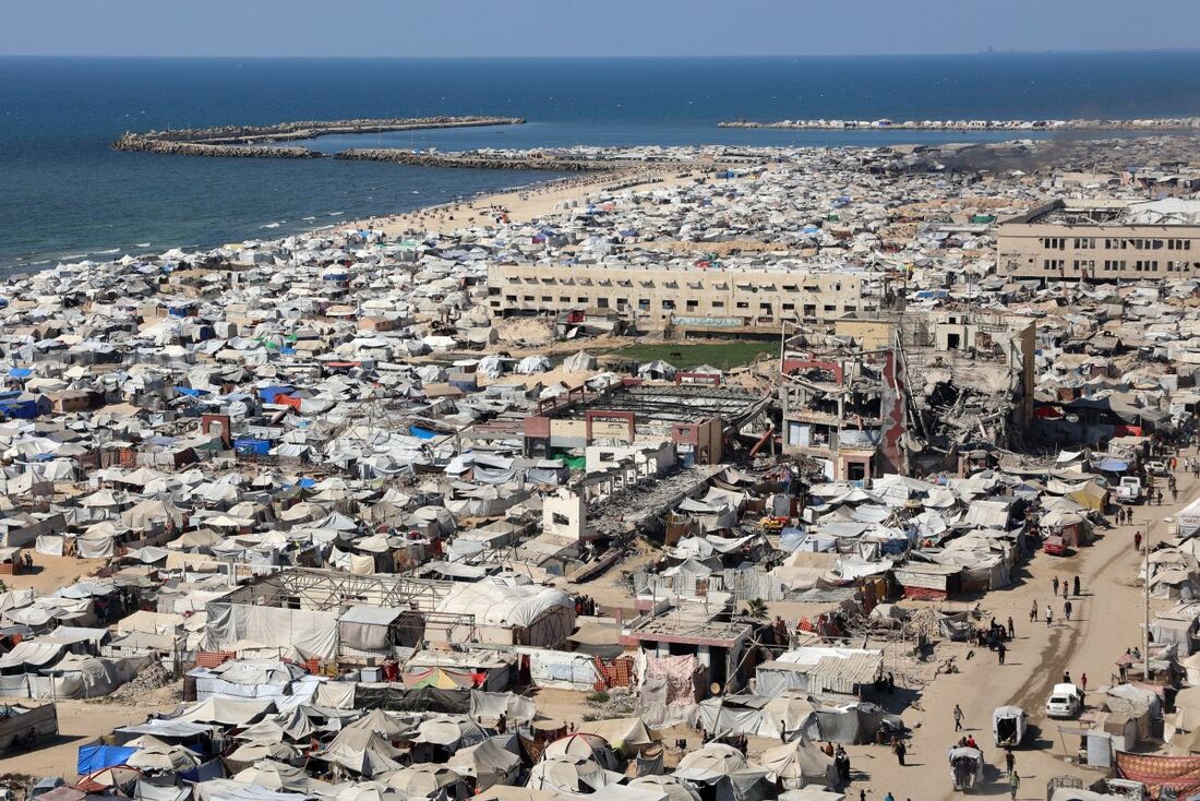 44 pessoas foram mortas em consequência de "tiros da ocupação (israelense) contra pessoas que aguardavam ajuda em Zikim