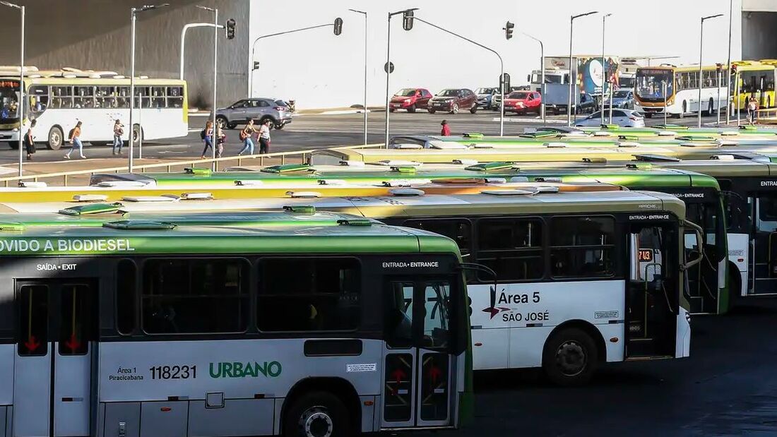 Estudo calcula a possibilidade de construir "mais 323 km de linhas de metrô, 96 km de trens urbanos, 1.930 km de sistemas de BRT, VLT ou monotrilho, e 157 km de corredores de ônibus."