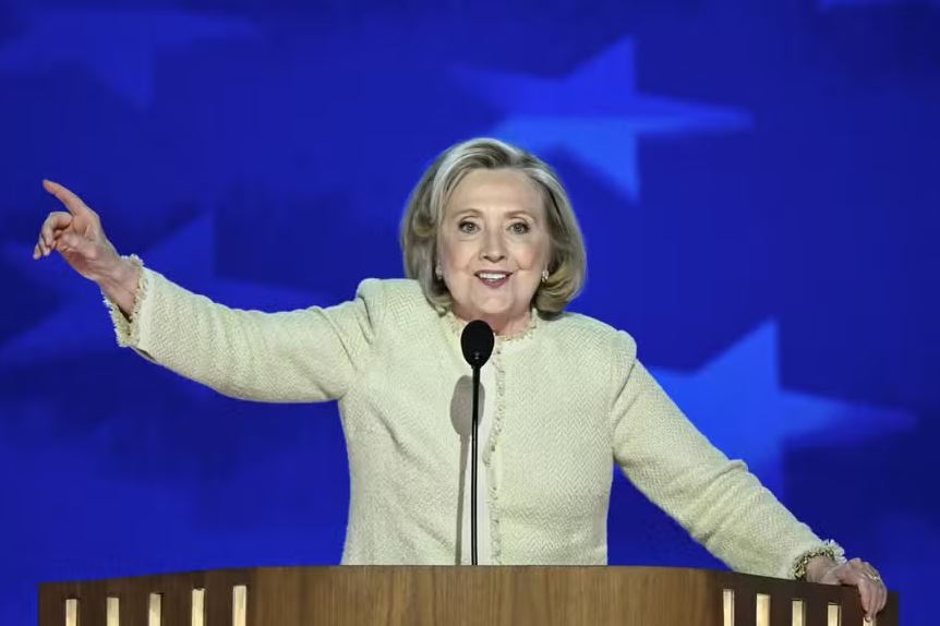 Hillary Clinton critica Trump por taxar o Brasil