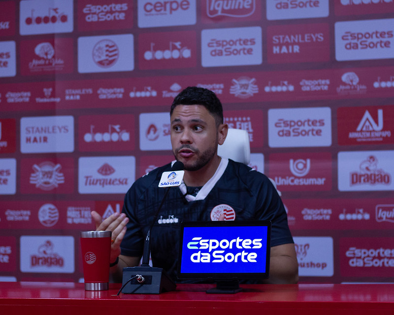 Guilherme dos Anjos, auxiliar técnico do Náutico, reconheceu que a partida contra o Floresta foi abaixo da média, mas comemorou o ponto conquistado