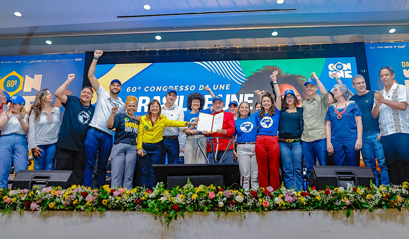 Presidente da República, Luiz Inácio Lula da Silva, durante cerimônia de abertura do 60&ordm; CONUNE  Congresso da União Nacional dos Estudantes. Centro de Cultura e Eventos da Universidade Federal de Goiás, Goiânia - GO