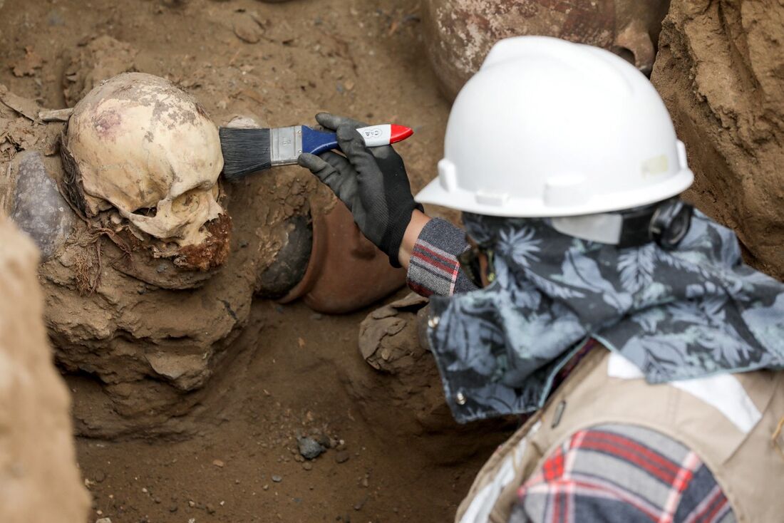 Múmia é encontrada no Peru