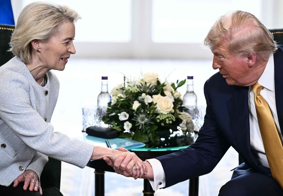 Presidente da Comissão Europeia, Ursula von der Leyen, reconheceu necessidade de reequilibrar relações comerciais durante encontro com Trump 