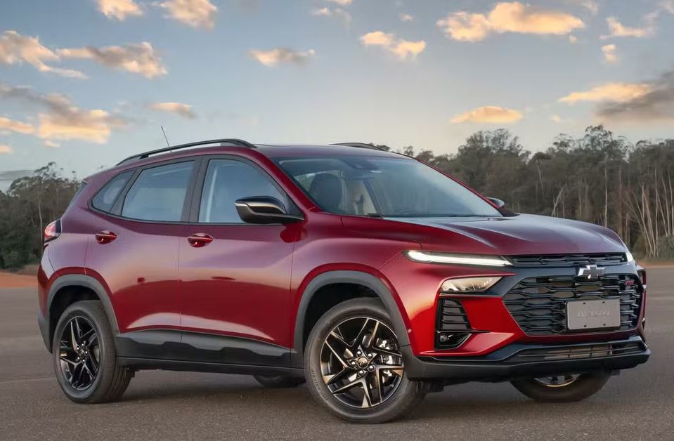 Chevrolet Tracker RS 2026 - Novo Tracker 2026 aposta no visual para se manter competitivo: frente redesenhada, LEDs e central maior