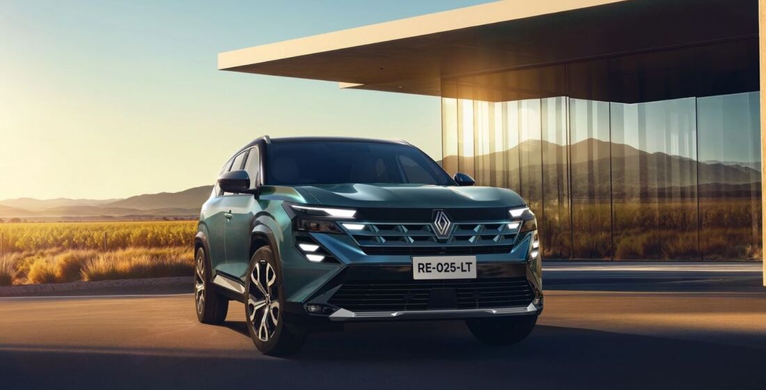 Dianteira do Renault Boreal aposta em faróis em LED bipartidos e grade robusta com acabamento em black piano