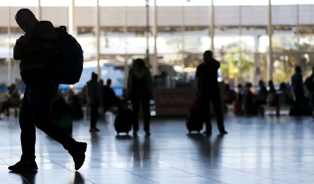 Relatório aponta que, no ano passado, a maioria dos 63 casos de tráfico internacional para fins de trabalho escravo envolvendo vítimas brasileiras foi registrada em três países do sudeste asiático: Filipinas (32%); Laos (17%) e Camboja (11%)
