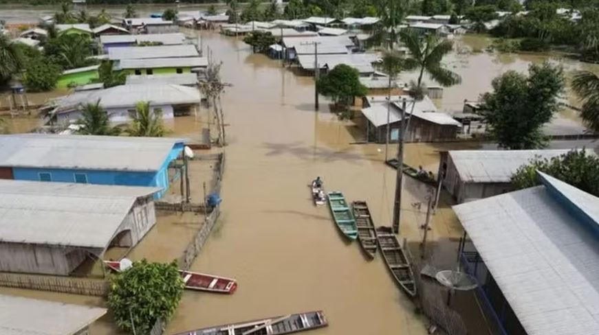 Cidades do Amazonas estão em estado de emergência devido às cheias dos rios