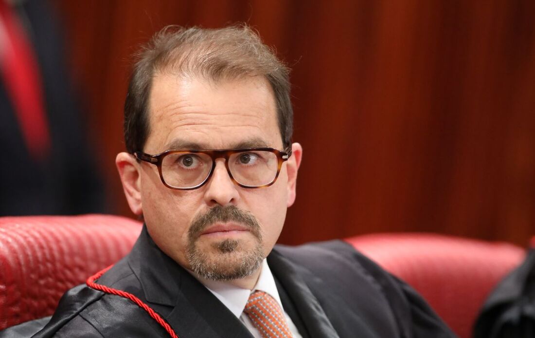 Ministro Floriano de Azevedo Marques