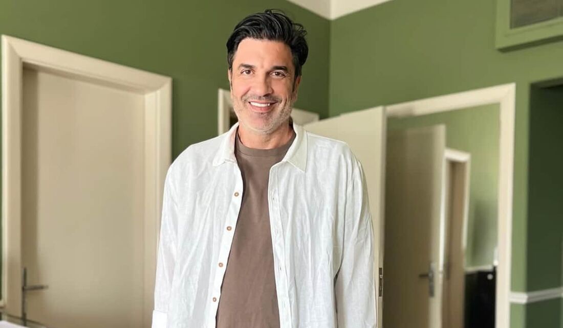 Edu Guedes, apresentador da RedeTV!
