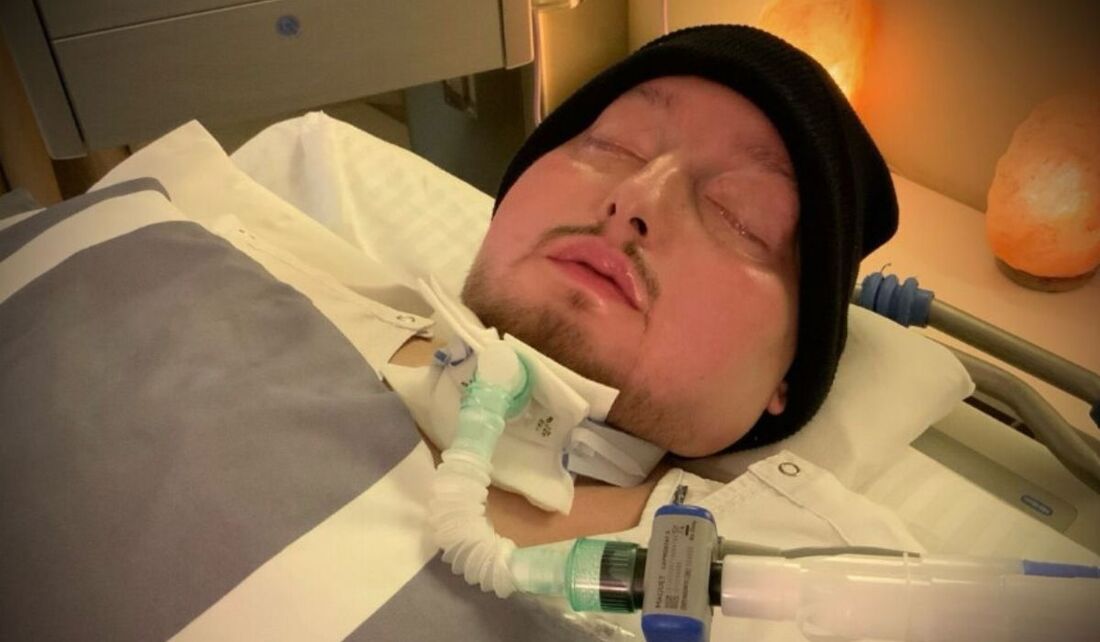 Príncipe saudita Al-Waleed bin Khaled bin Talal Al Saud ficou 20 anos em coma