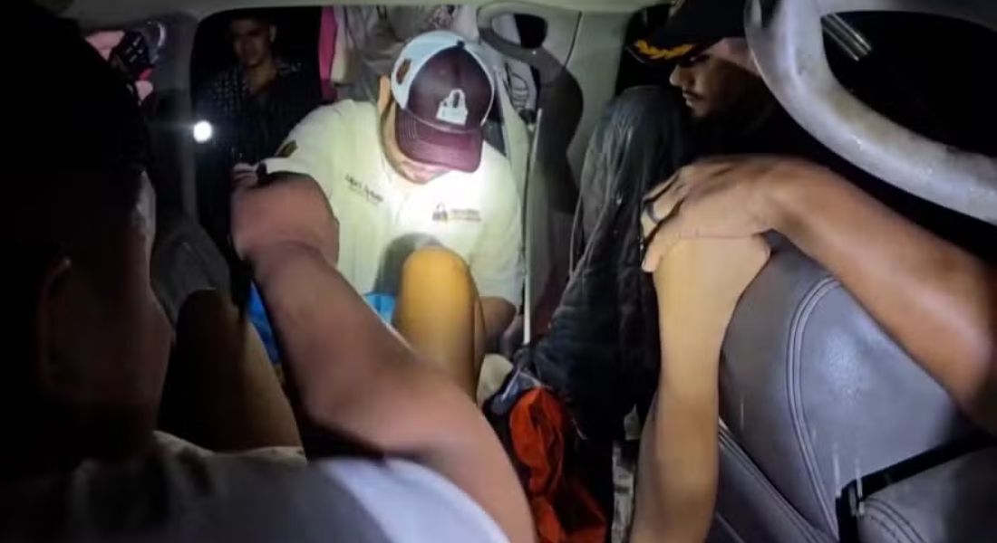 Prefeito faz parto em meio a tempestade no México