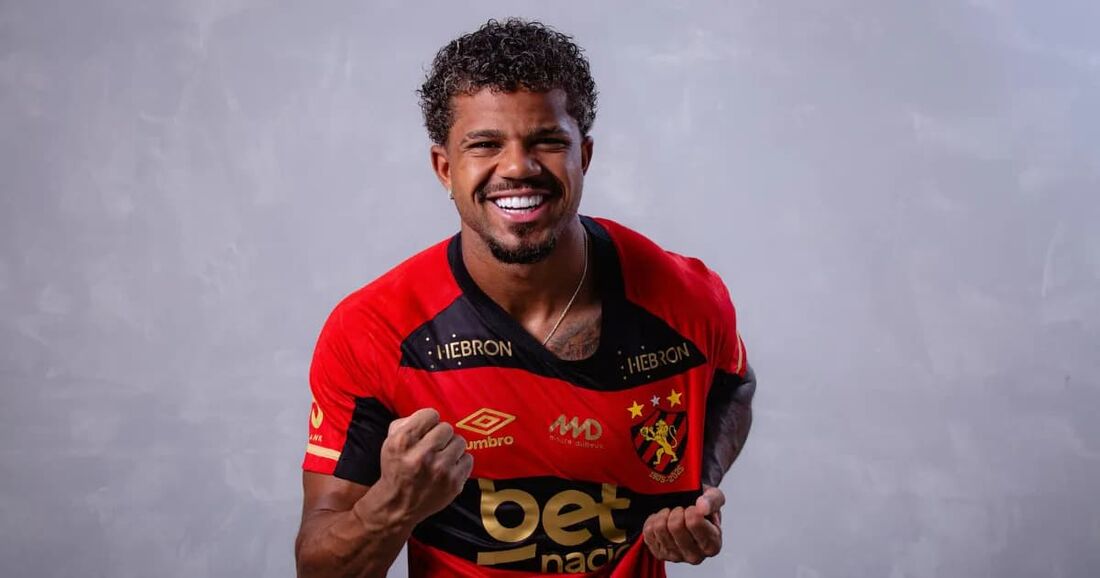 Lateral-esquerdo Kévyson é novo reforço do Sport