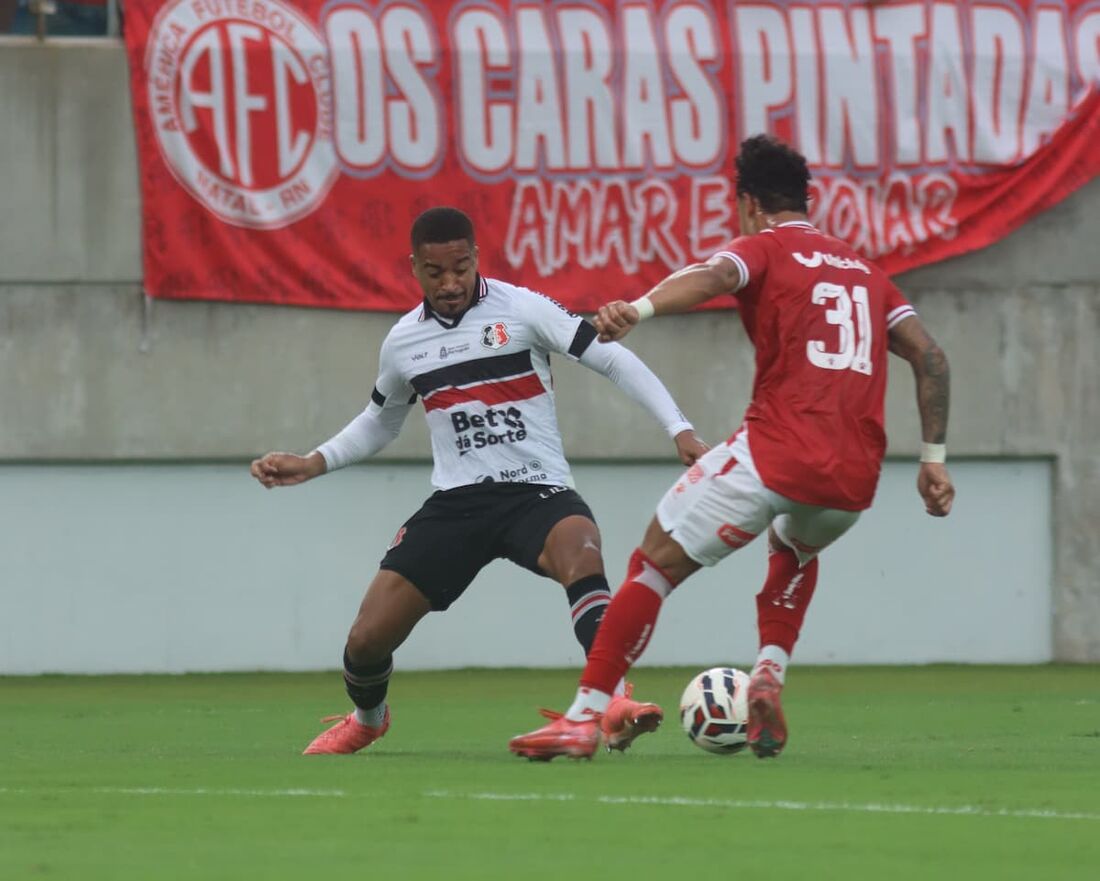América de Natal e Santa Cruz ficaram no empate na Arena das Dunas 