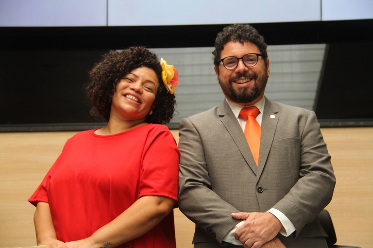 Dani Portela e Ivan Moraes na Câmara Municipal de Vereadores do Recife