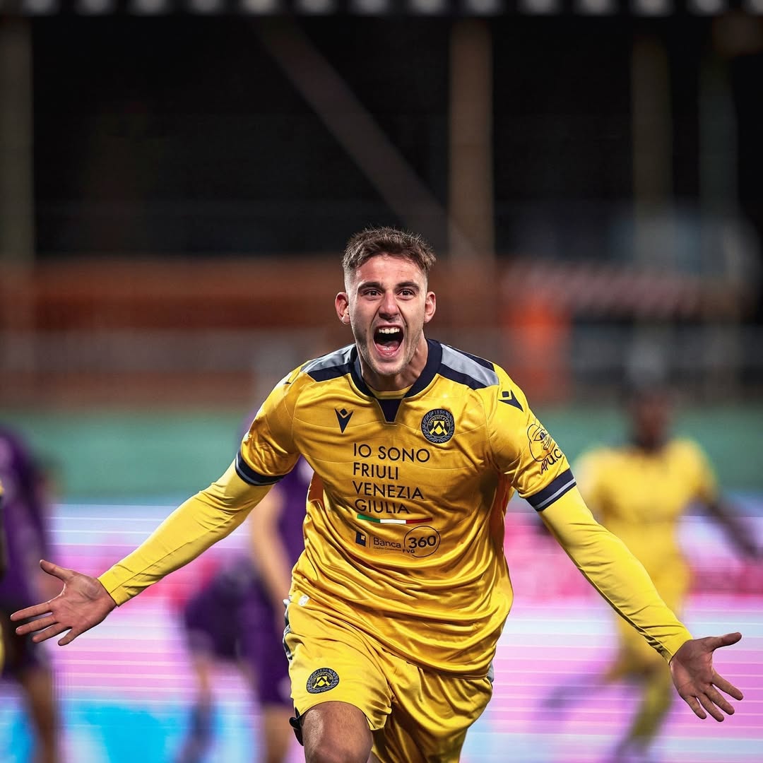 Atacante Lorenzo Lucca estava na Udinese