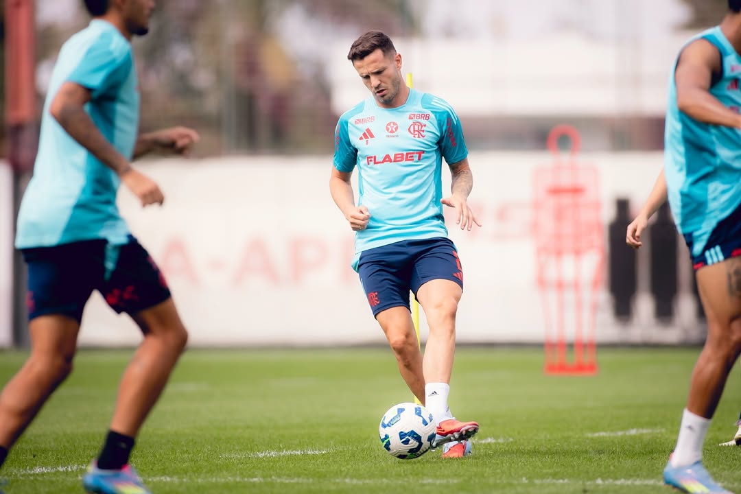 Jogador atuou com Filipe Luís no Atlético de Madrid