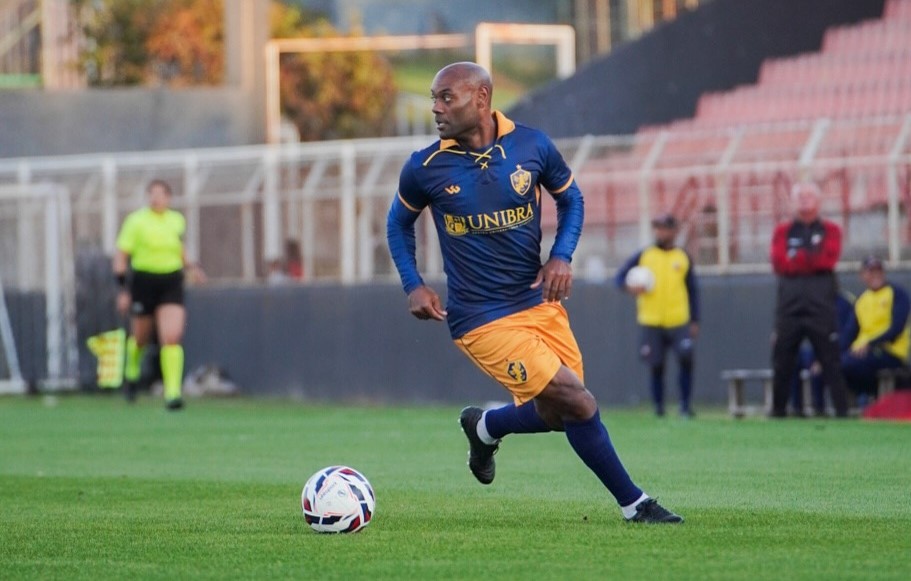 Vágner Love poderá atuar com o Retrô na Copa do Brasil, já que o Avaí, antigo clube do atacante, não disputou a competição neste ano 