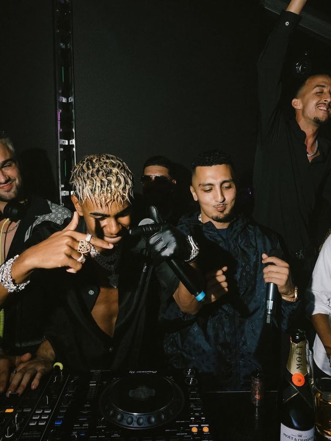 Festa de 18 anos de Lamine Yamal, jogador do Barcelona e da seleção espanhola, contou com polêmicas