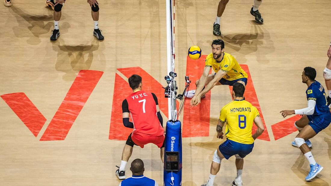 Seleção brasileira masculina de vôlei superou a China e avançou para a semifinal da Liga das Nações