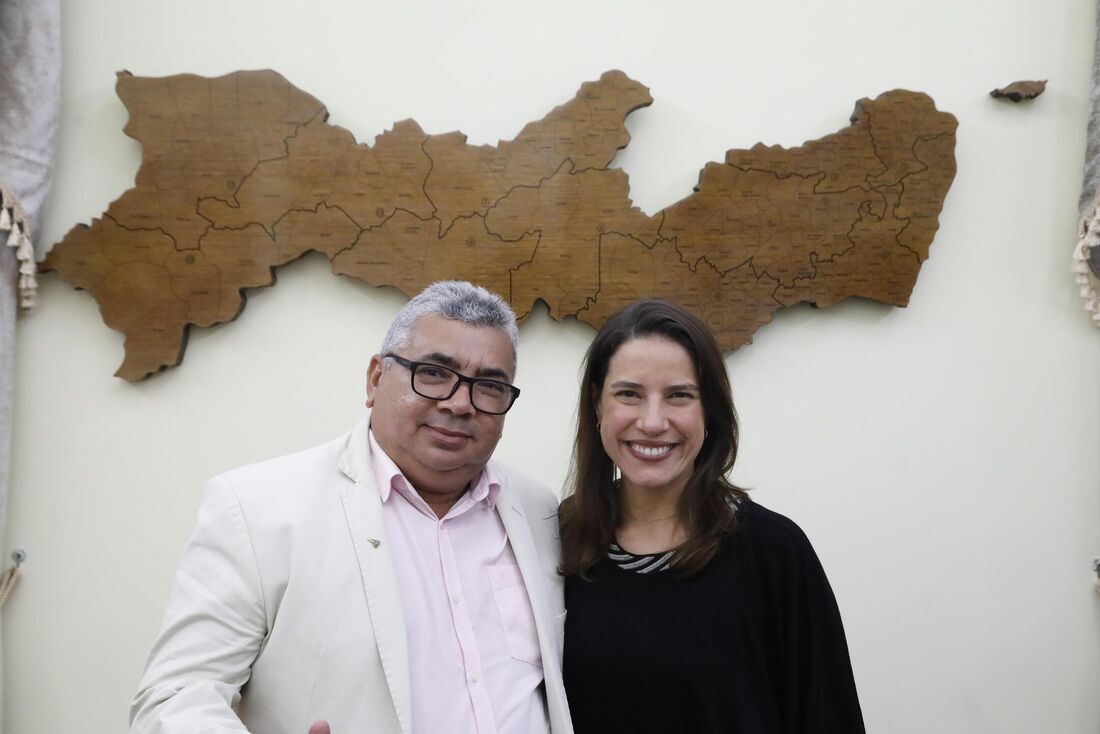 Juarez de Banana (PSD) e Raquel Lyra (PSD)