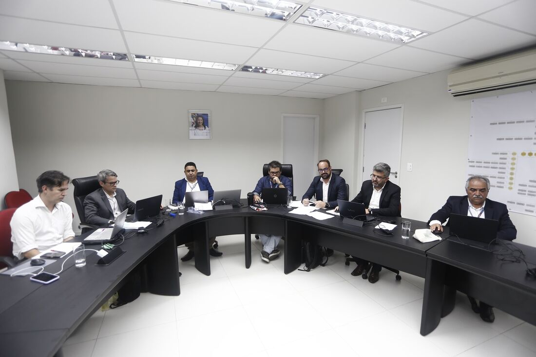 Gestores municipais se reuniram virtualmente nesta terça-feira (1°)