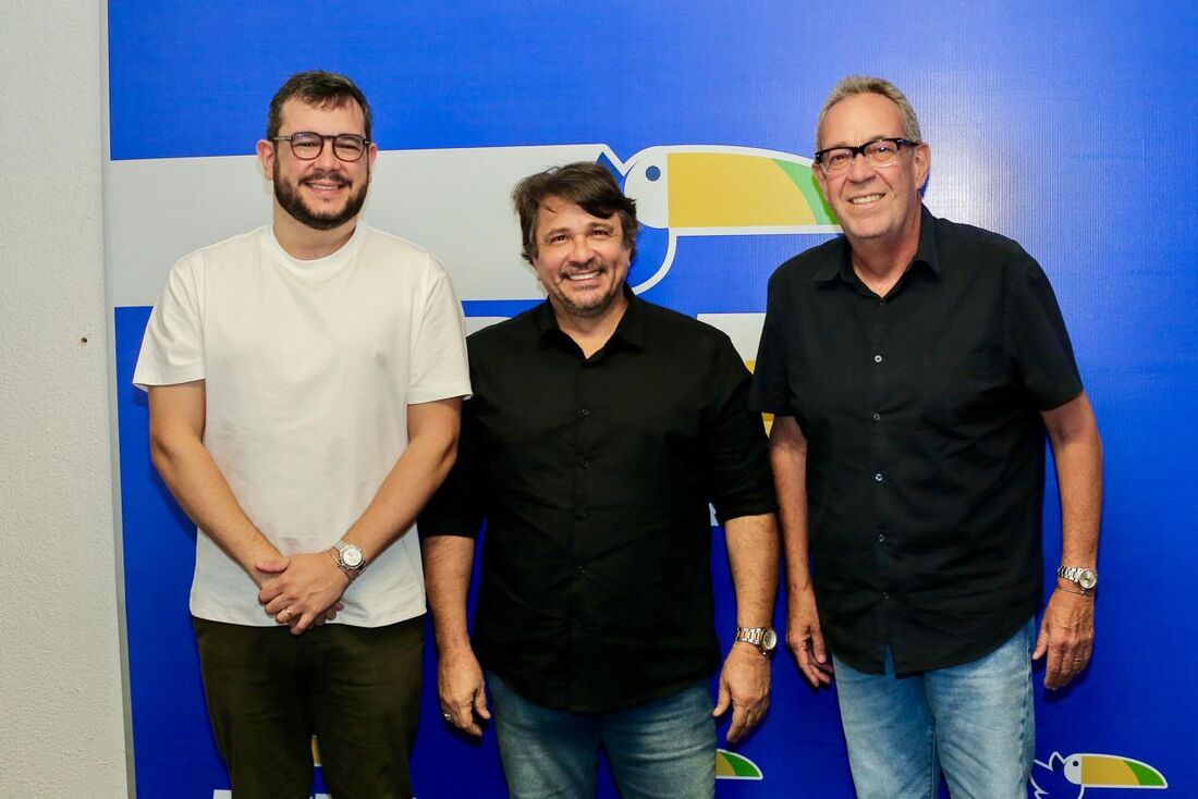 Vice-prefeito de Nazaré da Mata filia-se ao PSDB e declara apoio a Gabriel Porto