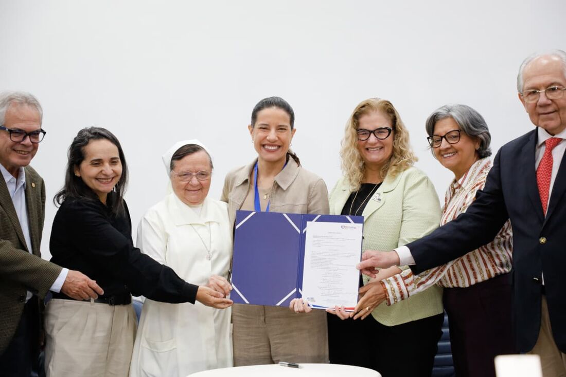 Documento foi assinado nesta quinta-feira (3)